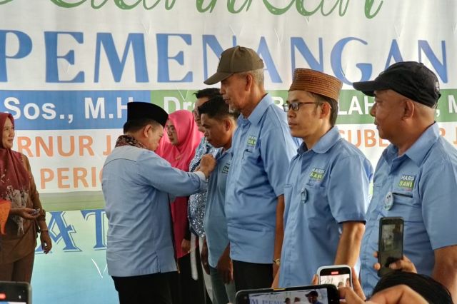 Dihadiri Cabup dan Cawabup: Al Haris Lantik Ribuan Tim Pemenangan Haris-Sani Merangin