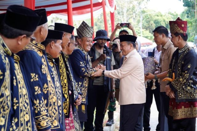 Gubernur Al Haris Harap BPD-Kades Bersinergi dan Angkat Hukum Adat