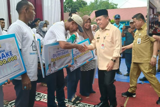 Dapat Bantuan Dumisake: Warga Tanjab Timur Ucapkan Terima Kasih Kepada Al Haris Gubernur Jambi