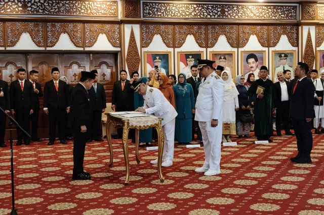 Dilantik Gubernur Al Haris: Dedy-Dayat Resmi Bupati Bungo Periode 2025-2030