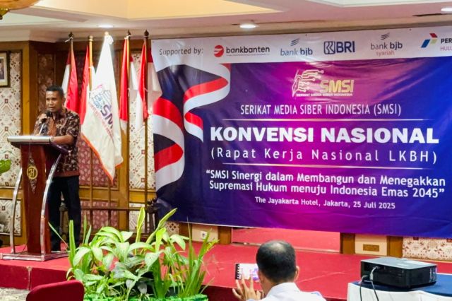 Kapolres Bungo AKBP Natalena Cahyono, Satu-satunya Kapolres se Indonesia Terima Penghargaan dari SMSI Pusat saat Konvensi Nasional