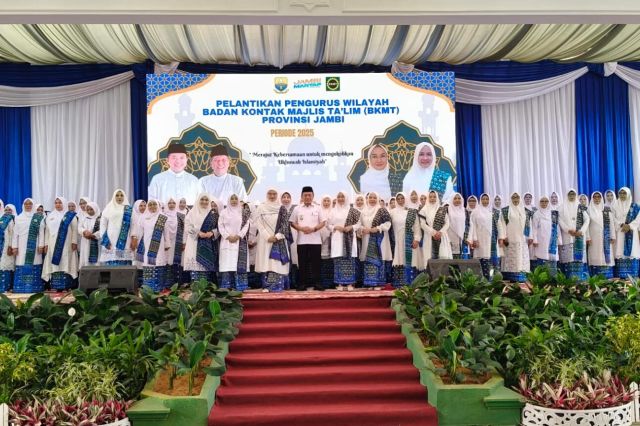Tidak Hanya Pengajian: Gubernur Al Haris Minta BKMT Berkiprah Dibidang Sosial dan Pendidikan