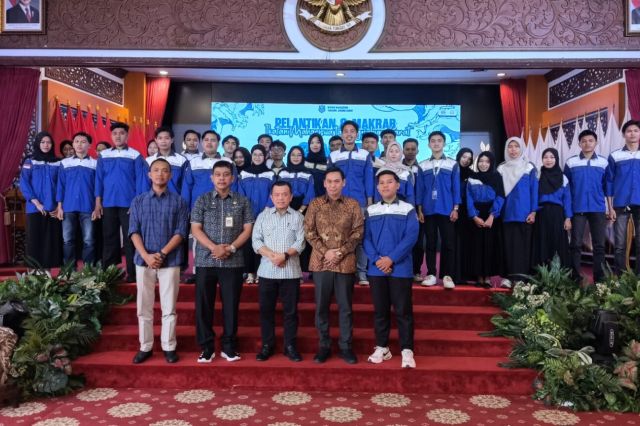 Gubernur Al Haris Lantik Pengurus IMTAJBAR: Motivasi Mahasiswa Kembangkan Potensi Diri