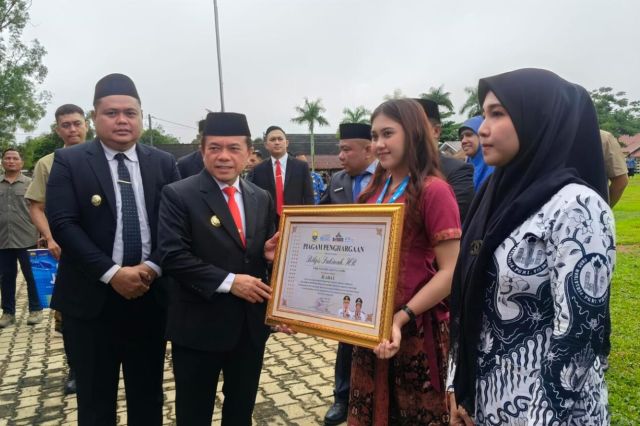 Gubernur Al Haris Dorong Kesejahteraan Guru dan Penguatan Daerah