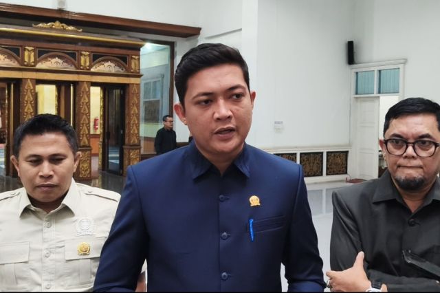 Asap Karhutla Makin Pekat: DPRD Jambi Usul Sekolah Daring di Zona Terdampak