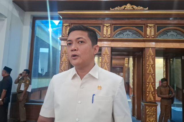 DPRD Jambi Soroti Fasilitas Pendidikan dan Minta OPD Genjot Target Pendapatan APBD 2026
