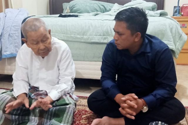 Hasip ke Sofyan Ali, Mau Jadi Pemimpin Jambi Perhatikan Pendidikan