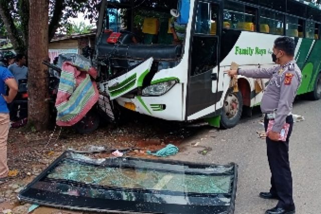 Sopir Bus yang Tabrak Carry di Merangin Ditetapkan Sebagai Tersangka