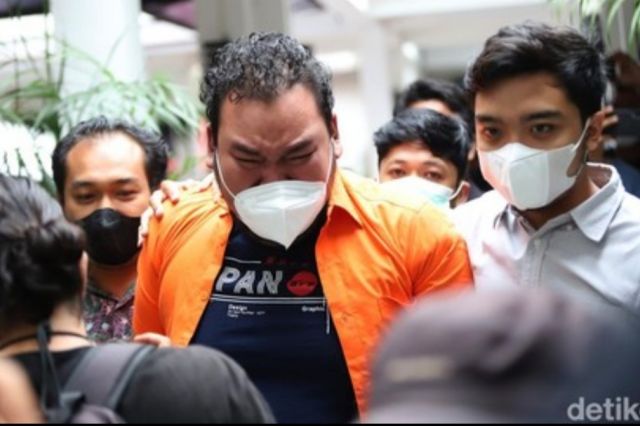 Ditangkap dengan Barang Bukti Tembakau Sintetis, Fico Fahriza Ditetapkan Tersangka