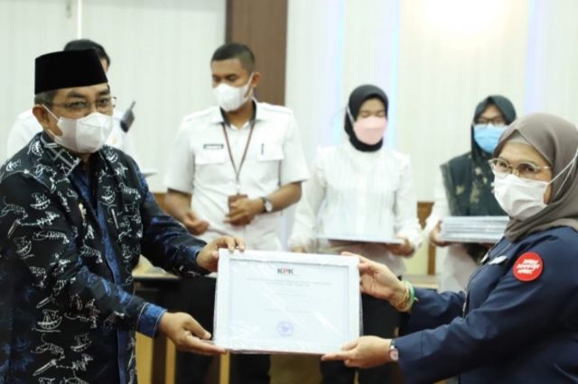 Pemkab Tanjab Barat Raih Tiga Penghargaan dari KPK