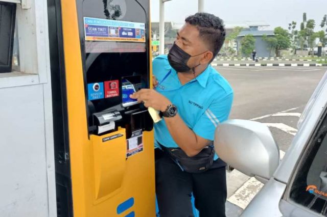 Bandara Sultan Thaha Jambi Mulai Berlakukan Parkir Non Tunai