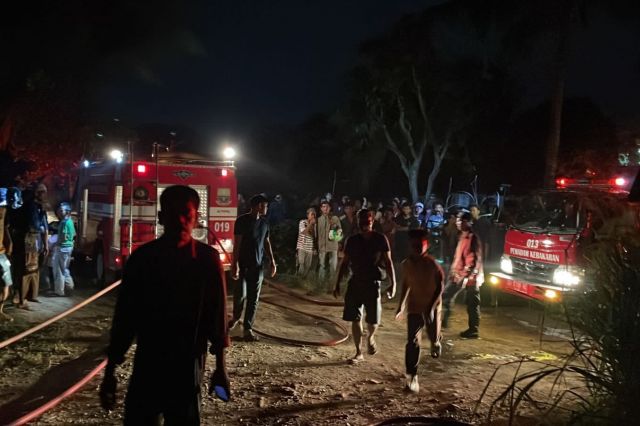 Polisi Selidiki Gudang Minyak di Mayang Mangurai Kota Jambi yang Terbakar