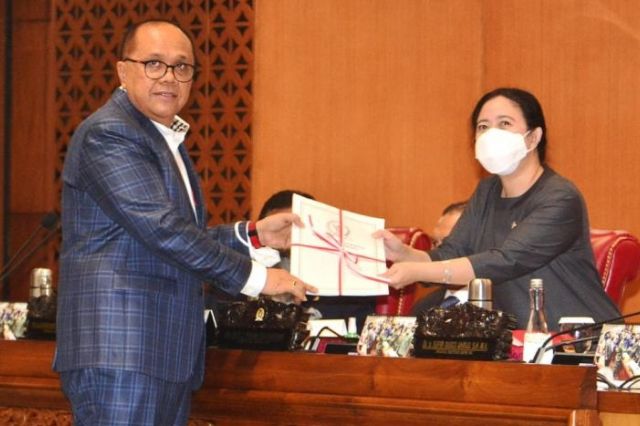 Pengesahan RUU 5 Provinsi untuk Percepat Pembangunan Daerah