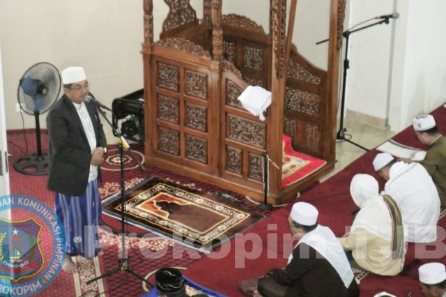 Salat Idul Adha di Masjid Syaikh Utsman, Ini Pesan Bupati Anwar Sadat