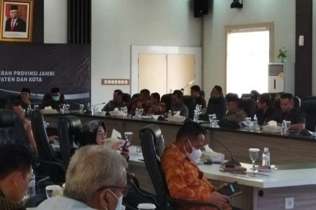 DPRD Provinsi Jambi Gelar FGD Penguatan Bapemperda