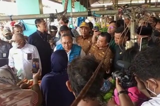 Mendag Zulhas: Tugas Kemendag Sekarang Adalah Harga TBS