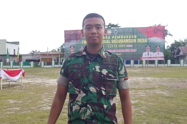 Seorang Anggota Komcad Senang Diikutsertakan Kegiatan TMMD ke 115 Kodim 0415 Jambi