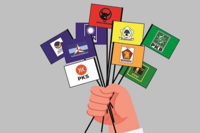 Pemilu 2024 Gelanggang Tarung Bebas Parpol: Politik Lawan Jadi Kawan, Kawan Jadi Lawan