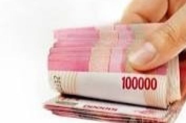 Makin Lemah, 1 USD Setara Rp 15.736