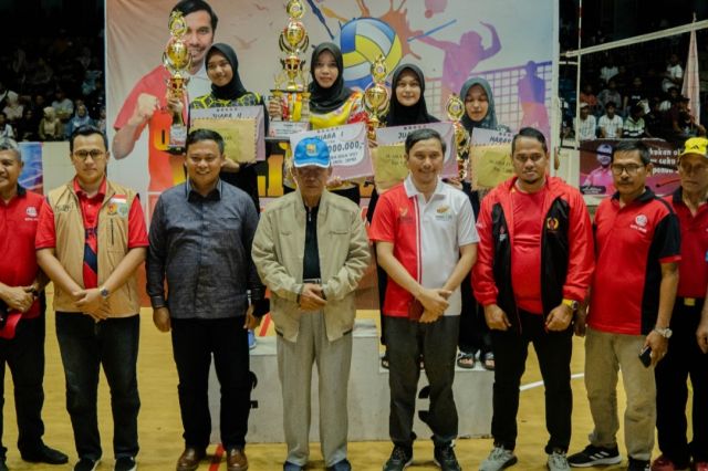 Ini Para Juara Open Tournament Volly Ball Ketua DPRD Provinsi Jambi