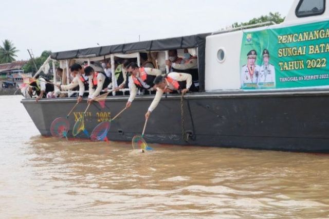 Pemprov Jambi Gandeng Semua Pihak Terkait Lestarikan Sungai Batanghari