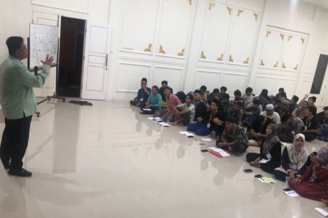 Kemas Alfarabi Jadi Pemateri PKD ke-VII PMII Komisariat STAI Ma'arif Kota Jambi