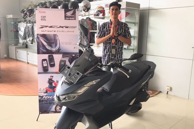 The Ultimate Excellence: New Honda PCX160 dengan Warna Baru Hadir di Jambi