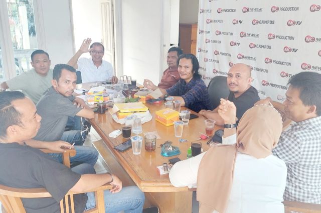 SMSI Jambi Berangkatkan 34 Orang ke HPN 2023 di Medan