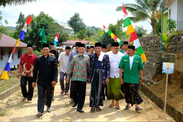 Wagub Abdullah Sani Hadiri Peringatan Isra Mi'raj di Masjid Al Muhajirin Desa Pulau Buyur