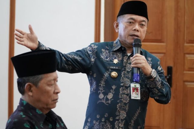 Gubernur Al Haris Ingatkan Sopir Angkutan Batubara Patuhi Aturan