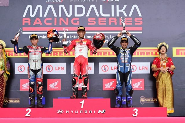 Perdana Digelar: Pebalap Astra Honda Raih Podium Tertinggi di Kejurnas Mandalika