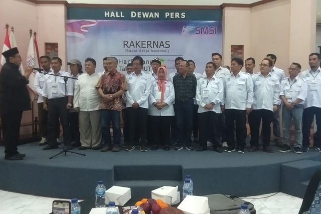 Pemred jambi-independent.co.id Risza S Bassar: Dilantik Jadi Ketua Forum Pemred SMSI Provinsi Jambi