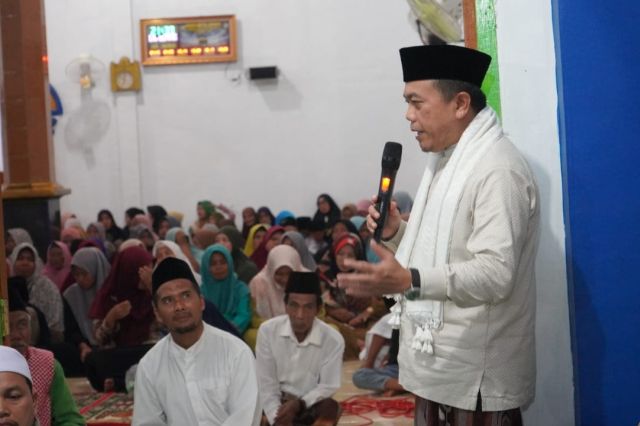 Gubernur Al Haris Ajak Masyarakat Berbagi di Bulan Penuh Keberkahan