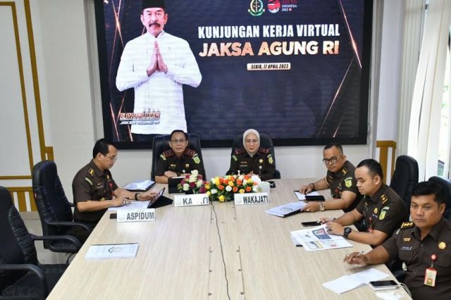 Dua Tersangka di Kota Jambi Dihentikan Penuntutannya Berdasarkan Keadilan Restoratif Justice