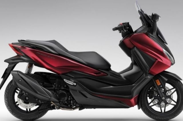 Honda Forza Tampil Makin Mewah dan Prestisius