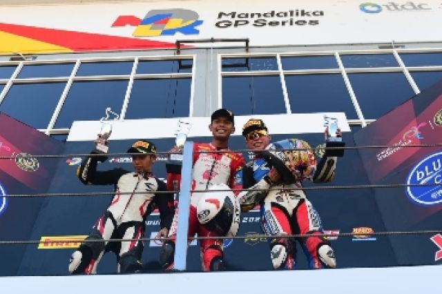 Astra Honda Kuasai Podium Kelas Bergengsi Mandalika Racing Series