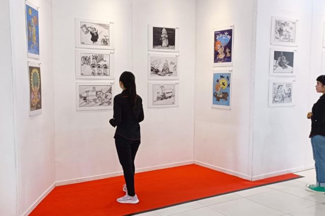 Refleksi Jelang Pemilu 2024: Polda Jambi dan Sespim Lemdiklat Polri Gelar Pameran Kartun