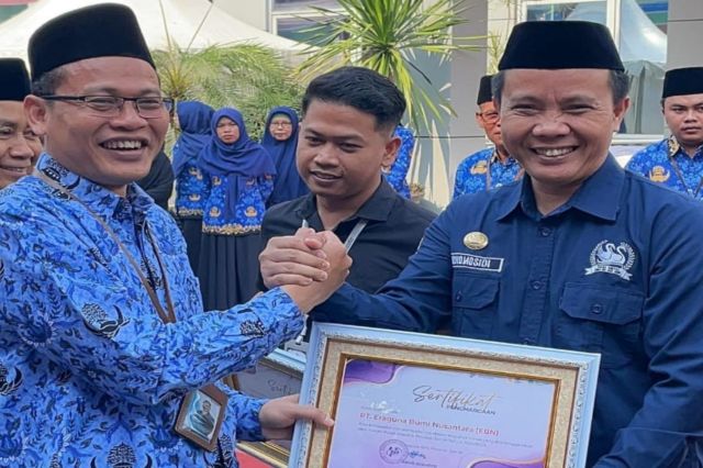 PT EBN Terima Penghargaan Responden Terbaik 2023 dari BPS Provinsi Jambi