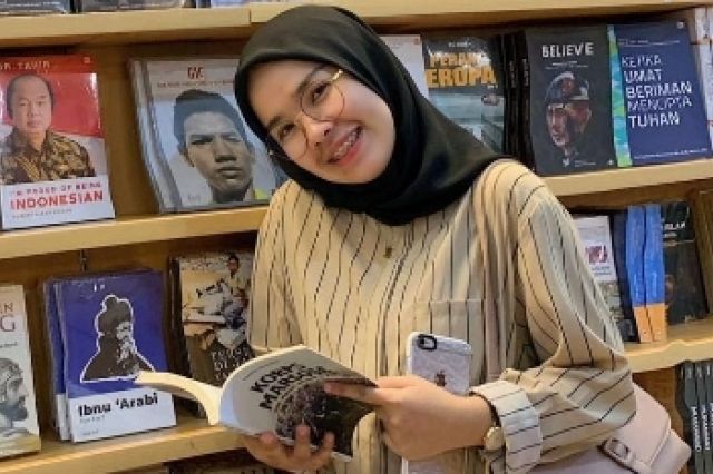 Materialisme di Mimbar-mimbar Masjid: Menjauhi Esensi Spiritual dalam Pemberian Khutbah