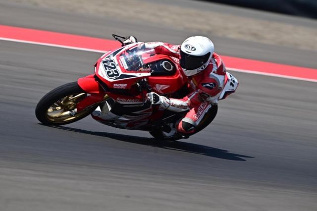 CBR Series Antar Astra Honda Raih Dua Gelar Juara Nasional di Mandalika Racing Series