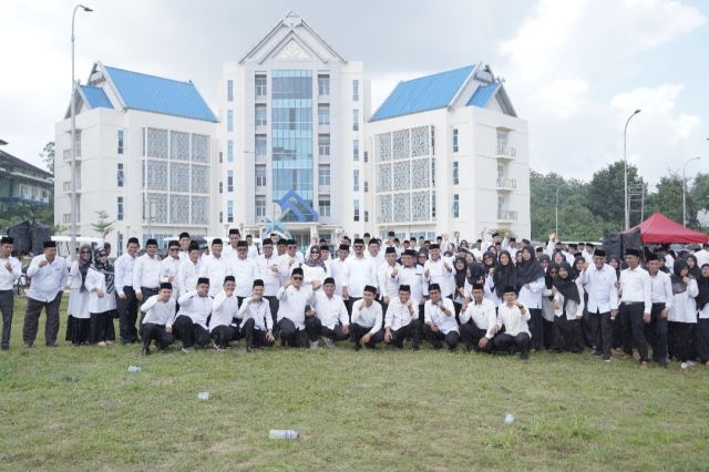 Ratusan Pejabat UIN STS Jambi Dilantik di Lapangan Terbuka: Ini Nama-namanya