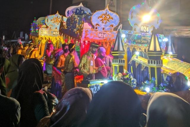 Kunker ke Jambi: Menparekraf Sandiaga Dijadwalkan Membuka Festival Arakan Sahur di Kuala Tungkal