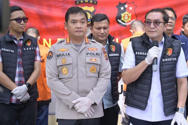 Tiga Tersangka Penyalahgunaan BBM Subsidi Diamankan Polda Jambi: Satu Diantaranya Pemilik Gudang