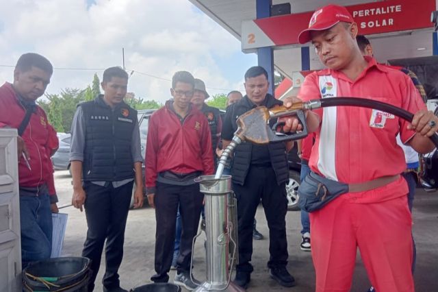 Jelang Arus Mudik Lebaran: Ditreskrimsus Polda Jambi Bersama Pertamina Sidak Beberapa SPBU di Kota Jambi