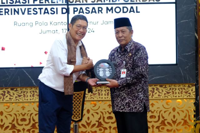 Wagub Abdullah Sani: Sosialisasi Perempuan Jambi Cerdas Berinvestasi di Pasar Modal, Langkah Pulihkan Ekonomi Daerah dan Nasional