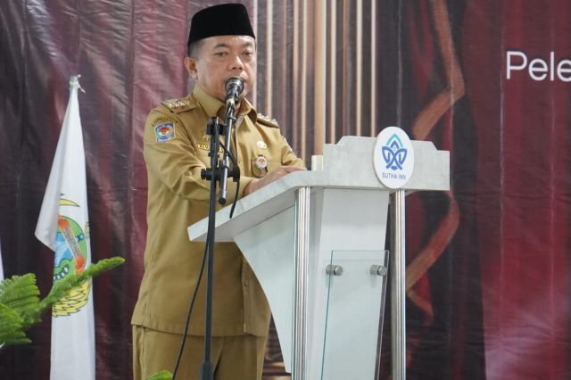 Motivasi Siswa SMK Kesehatan Baiturrahim, Gubernur Al Haris: Lanjutkan Studi ke Jenjang Lebih Tinggi