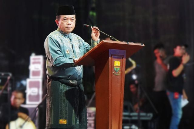 Gubernur Al Haris Buka Festival Batanghari: Dorong Pertumbuhan Ekonomi Daerah