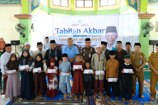 Semarak Muharram: Wagub Abdullah Sani Santuni 175 Anak Yatim se-Kecamatan Betara