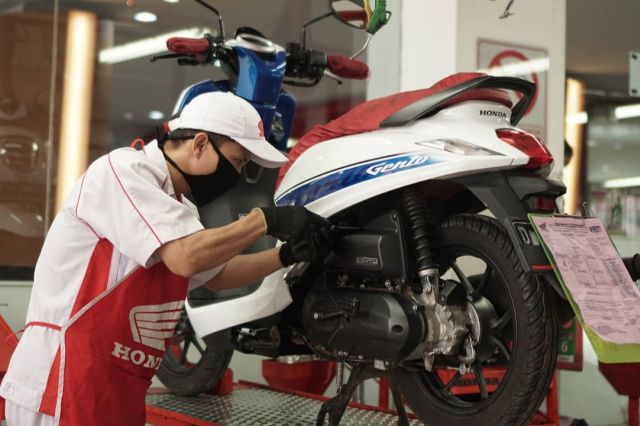 7 Cara Simpel Merawat Motor Matic Agar Tetap Prima