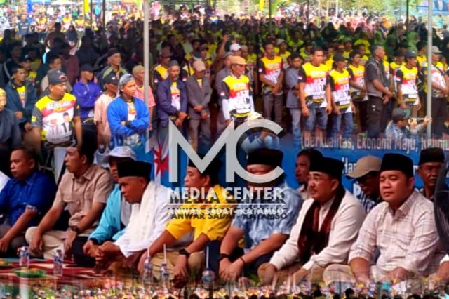 Ribuan Massa Antusias Sambut UAS di Betara: Nomor Satu Itu yang Jadi